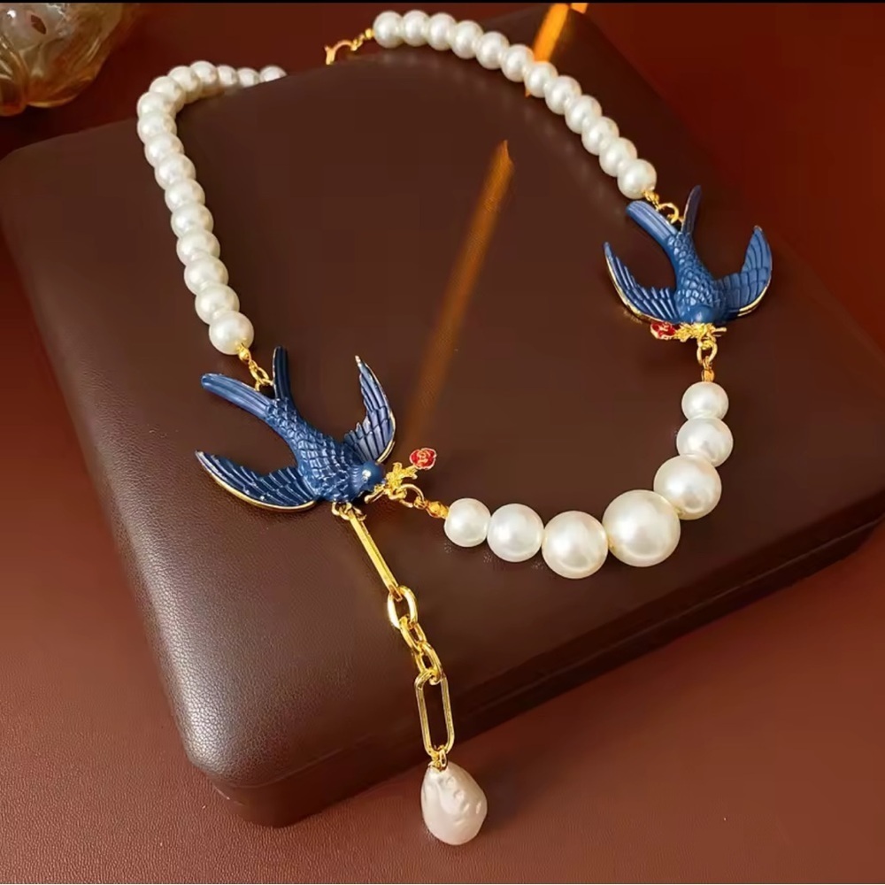 Atelier Swallow Pearl Necklace